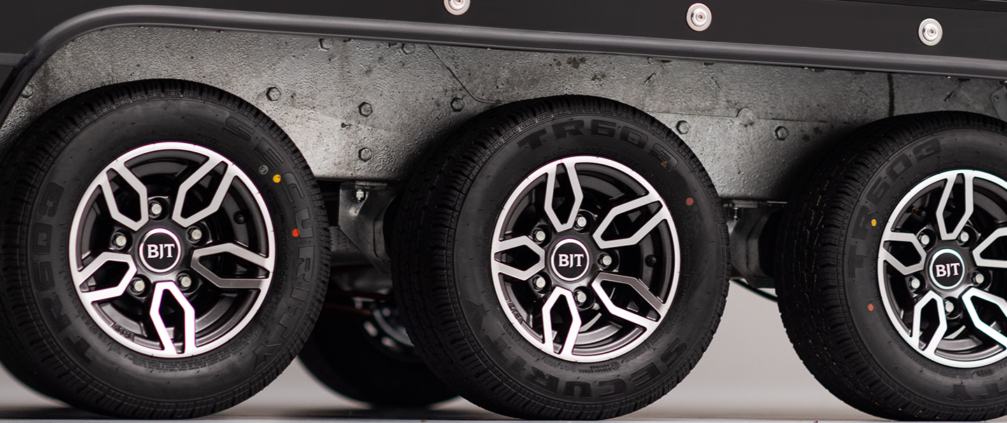 Hliníková kola R10 Brian James - kopie